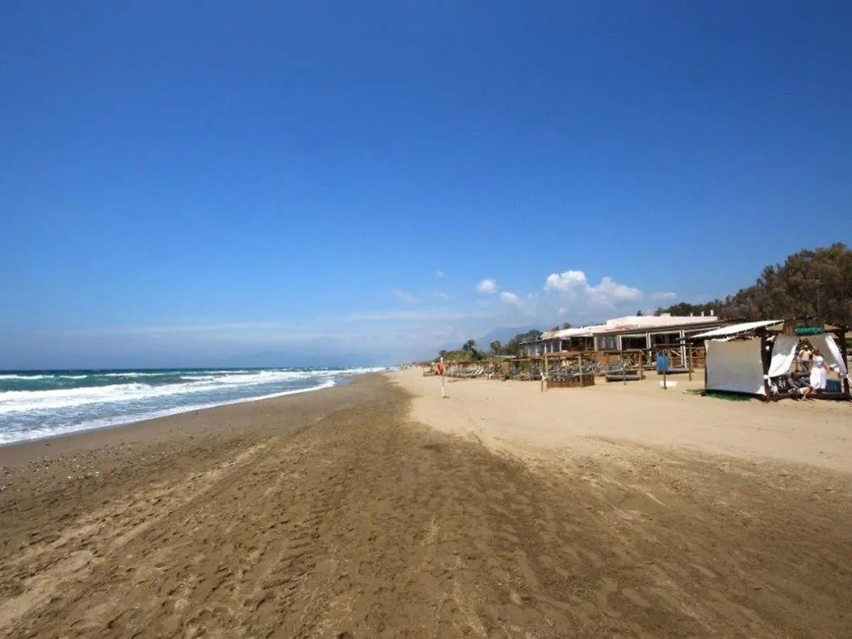 Belvilla By Oyo Golden Beach House Marbella 0*,  Spain